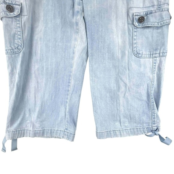 Lee Relaxed Fit Capri Cargo Pants Light Wash Drawstring Hem Women's Size 10 - Picture 5 of 12